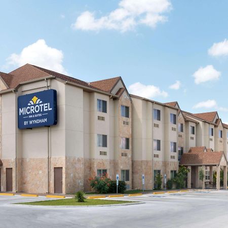 Microtel Inn And Suites Eagle Pass Εξωτερικό φωτογραφία